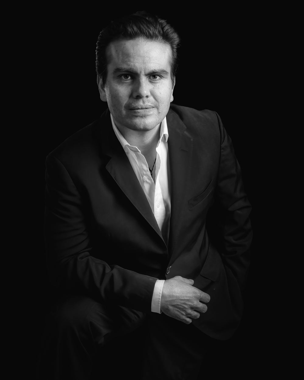 Retrato ejecutivo de cuerpo medio